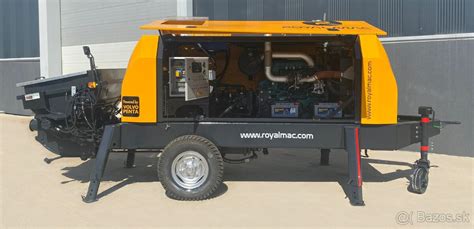 Betónové čerpadlo pri práci