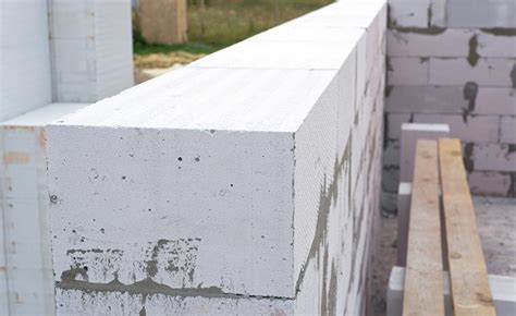 Proces jednovrstvového murovania s Ytong