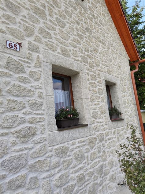 Ukážka fasády s dekoratívnou omietkou Decorative Stone
