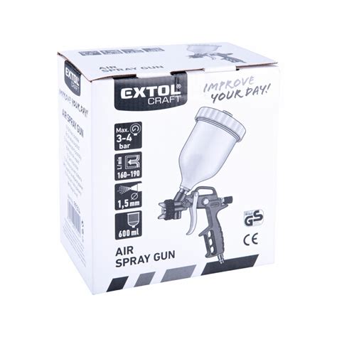 Striekacia pištoľ Extol Craft 110W v akcii