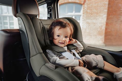 Autosedačka Britax Römer King Plus s vyznačeným hlavovým polystyrénom