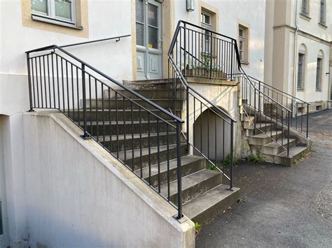 Ukážka rôznych štýlov interiérových zábradlí