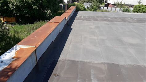 Detailné spracovanie klampiarskych prvkov na streche