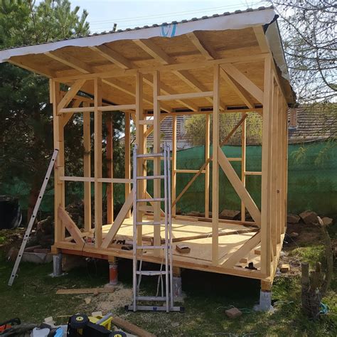 Náčrt montáže záhradného domčeka