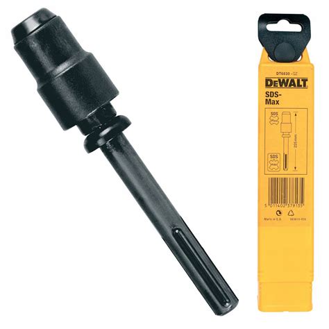 detail upnutia SDS-Max na kladive DeWALT