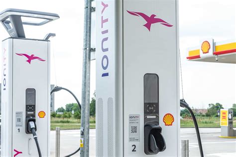 grafika siete nabíjacích staníc Shell Recharge