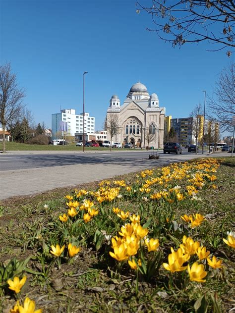 Lučenecká synagóga pred rekonštrukciou