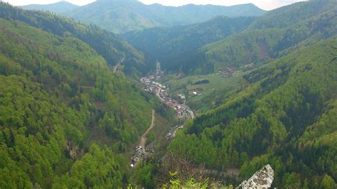 Pohľad na obec Dolný Harmanec