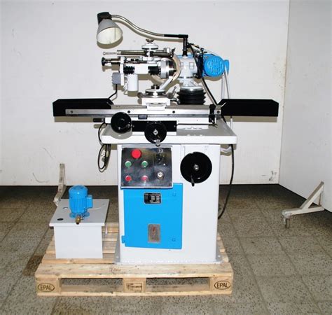 univerzalna bruska na nastroje uws 320 detailny pohlad