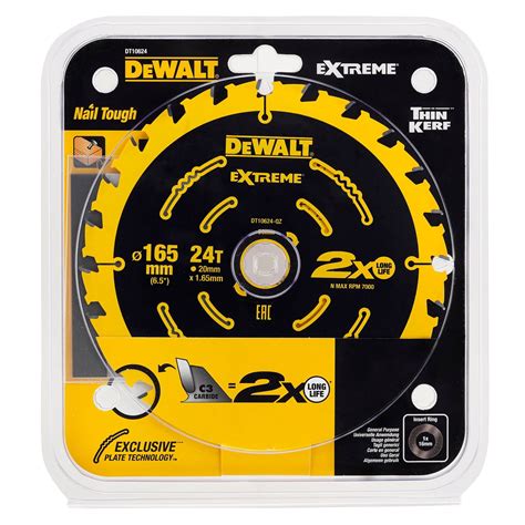 Detail pílového kotúča DeWALT EXTREME a jeho zubov