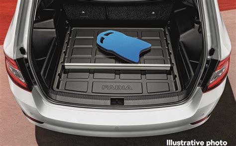 Detailný pohľad do batožinového priestoru Škoda Fabia Combi