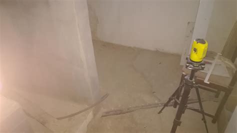 Ilustrácia presnosti krížového lasera