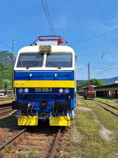 Mikrosféry v reflexnom nátere