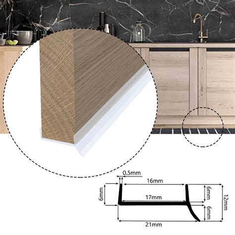 Inštalácia PVC soklovej lišty