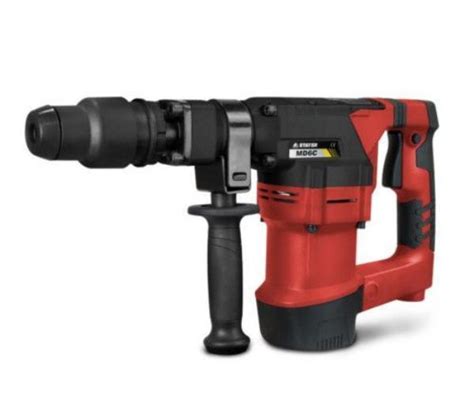 Ilustrácia vŕtania do kovu s použitím vŕtacieho kladiva