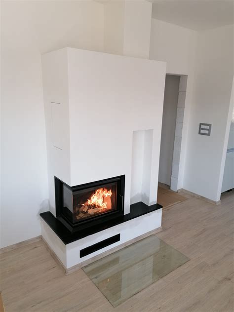 náčrt krbu s krbovou vložkou