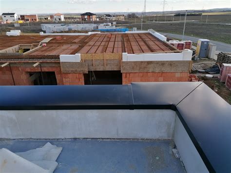 Výber materiálov na oplešenie atiky