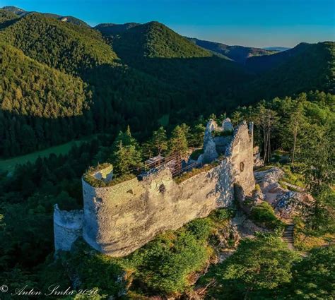 Hrad Blatnica celkový pohľad