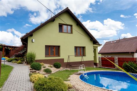 Tehlová fasáda na modernom dome