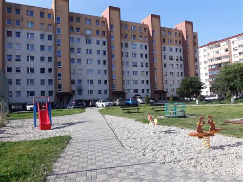 Cesta II/527 v Senohrade po rekonštrukcii