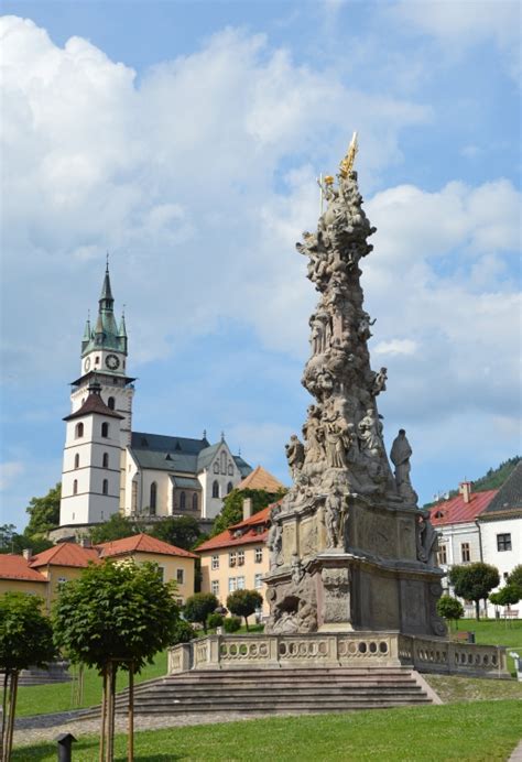 Detail iónskeho stĺpu s volútami