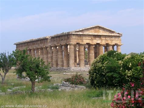Neptúnov chrám v Paestume