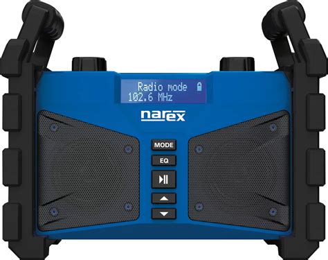 pracovné rádio Narex BT-02 v dielenskom prostredí