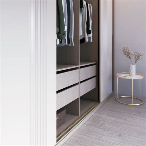 Porovnanie rozvodných skríň na omietku a pod omietku