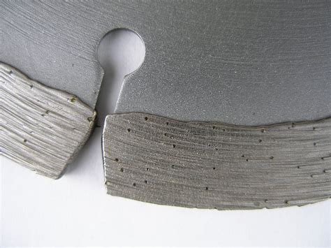 Detail diamantového segmentu kotúča RUBI