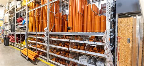 Sortiment stavebných materiálov v predajni