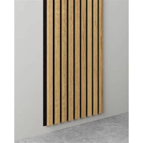 Moderný lamelový panel alebo obklad s imitáciou dreva