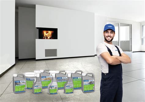 Produktový rad RAKO SYSTEM pre čistenie dlažieb a obkladov