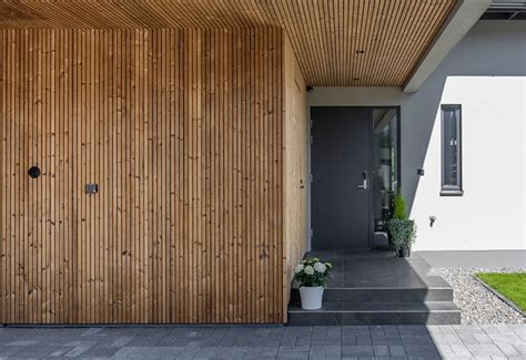 Príklad fasády z ThermoWood obkladu na modernom dome