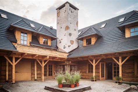 Grafika porovnávajúca odolnosť bežného a ThermoWood dreva voči vlhkosti a škodcom