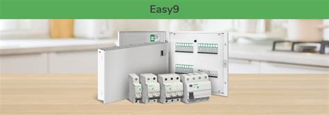 Interiérový bytový rozvádzač Schneider Easy9 v modernom prostredí