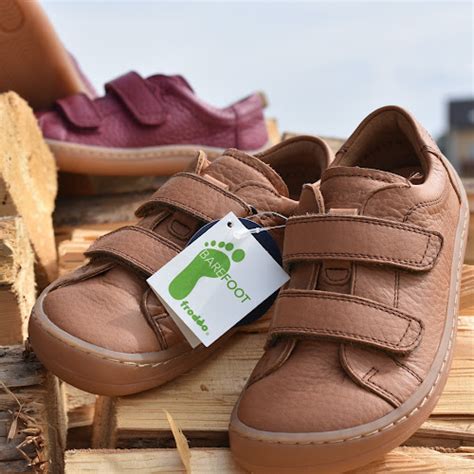 Logo značky Tikki a sortiment detskej barefoot obuvi