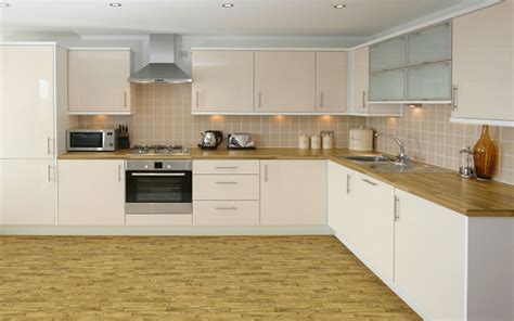 Ukážka PVC podlahy s dreveným dekorom v interiéri