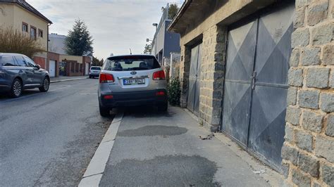 Vymyvaný betón na chodníku