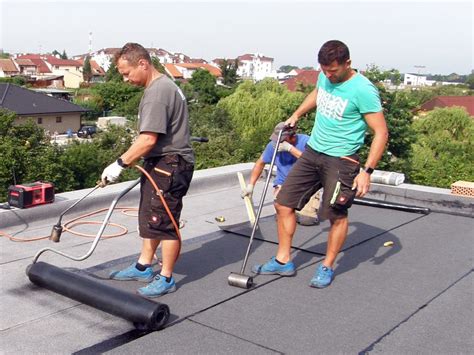 Marshallov prístroj na zhutňovanie asfaltových vzoriek