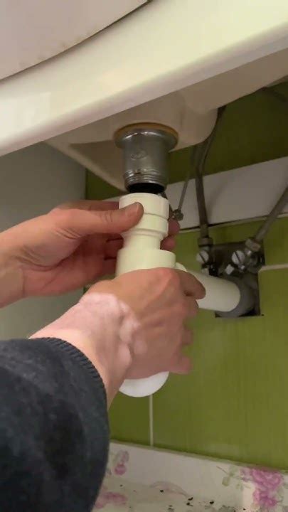Inštalačný proces sifónu pod umývadlom