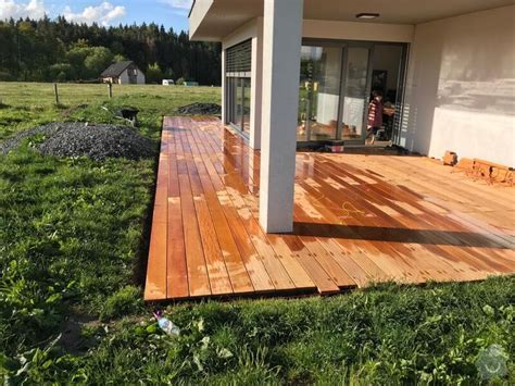 Mólo z dreva Garapa