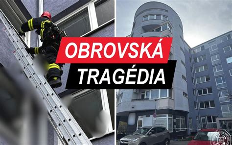 Remeselníci používajúci chodúle pri rôznych prácach