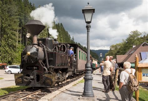 Úzkorozchodná železnica 
