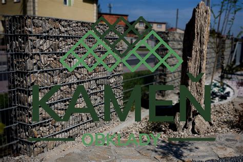 Ukážka použitia prírodného kameňa a gabionov v exteriéri
