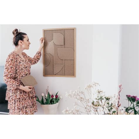 Ukážka hotového DIY projektu obrazu z lepenky v ráme