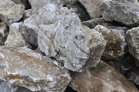 Ukážka rôznych druhov kamennej kôry