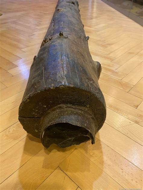 Historické drevené vodovodné potrubie a jeho spojenie