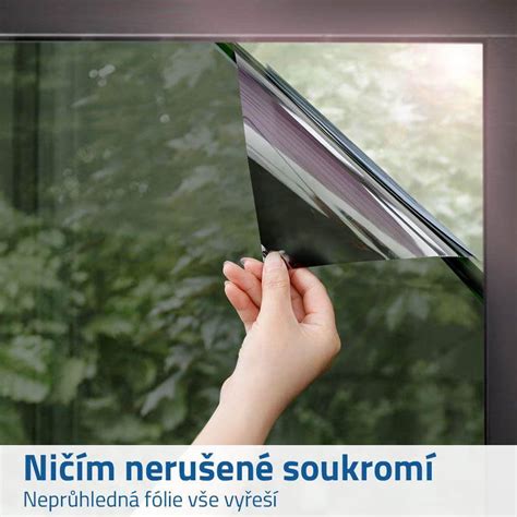 Detail kliprámu a UV fólie na reklamnom pútači