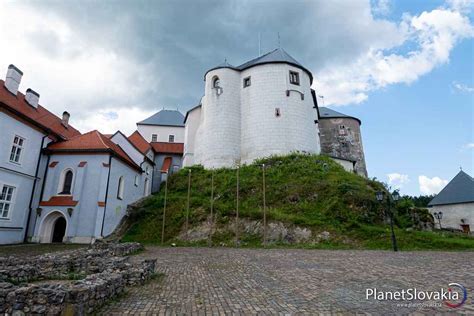Pohľad na baštu Alžbetka na Šarišskom hrade