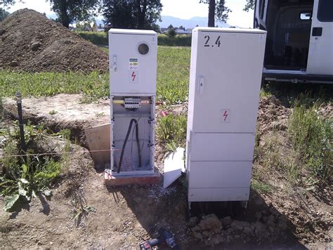 Integrovaná skrinka na elektromer v plote